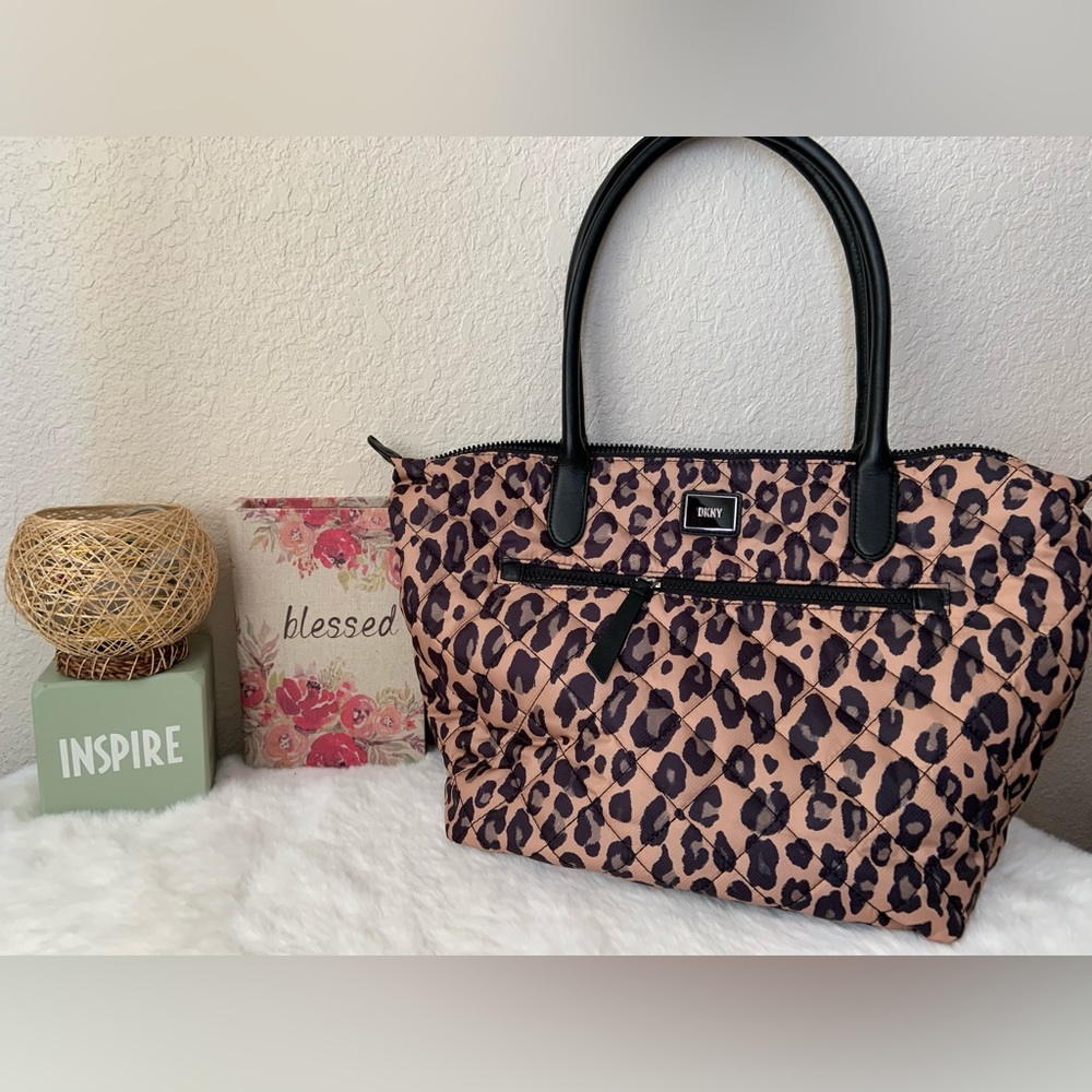 DKNY tote